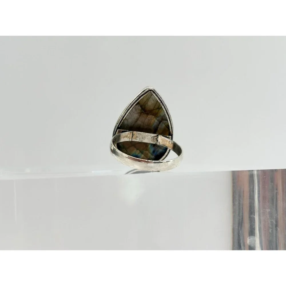 Teardrop Shaped Labradorite Vintage Sterling Silver Cabochon Ring - sz 12 - Picture 4 of 10
